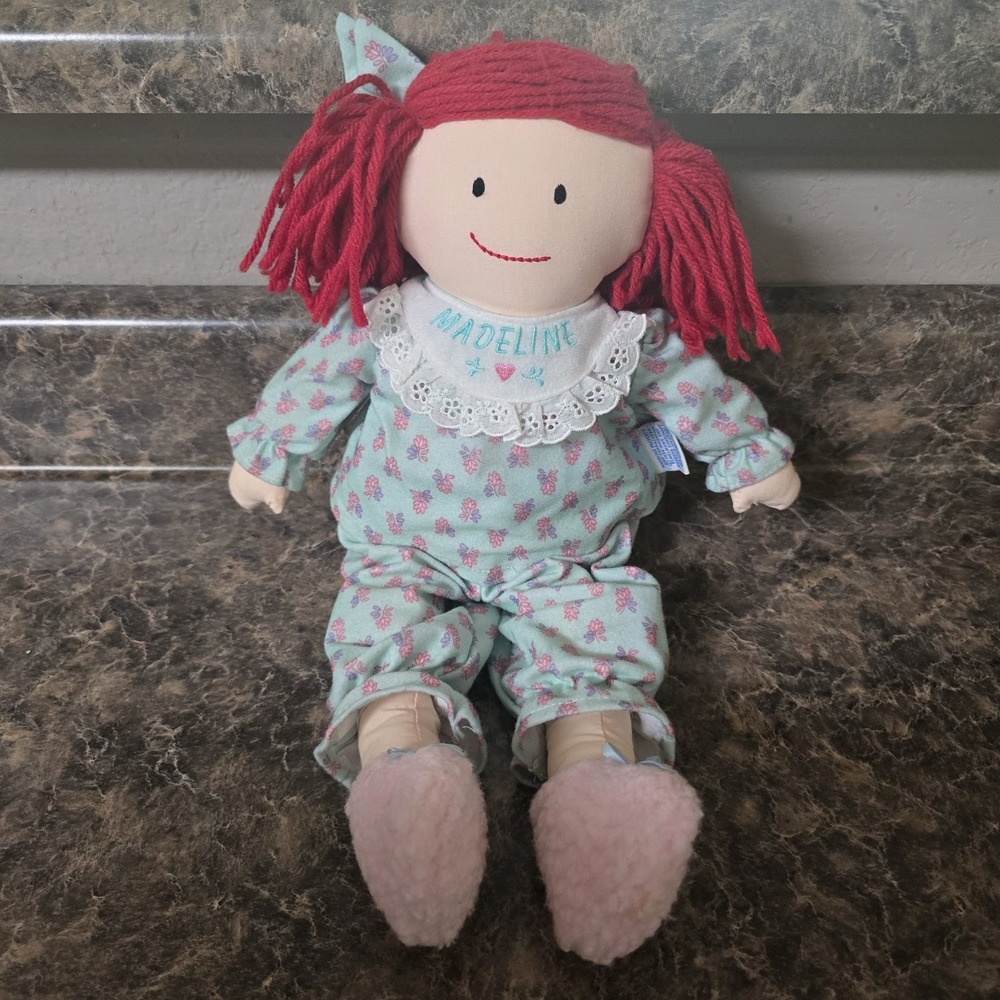Rare Vintage 1996 Madeline Eden 14" Doll Plush in Flower Pajamas ‎ Toy